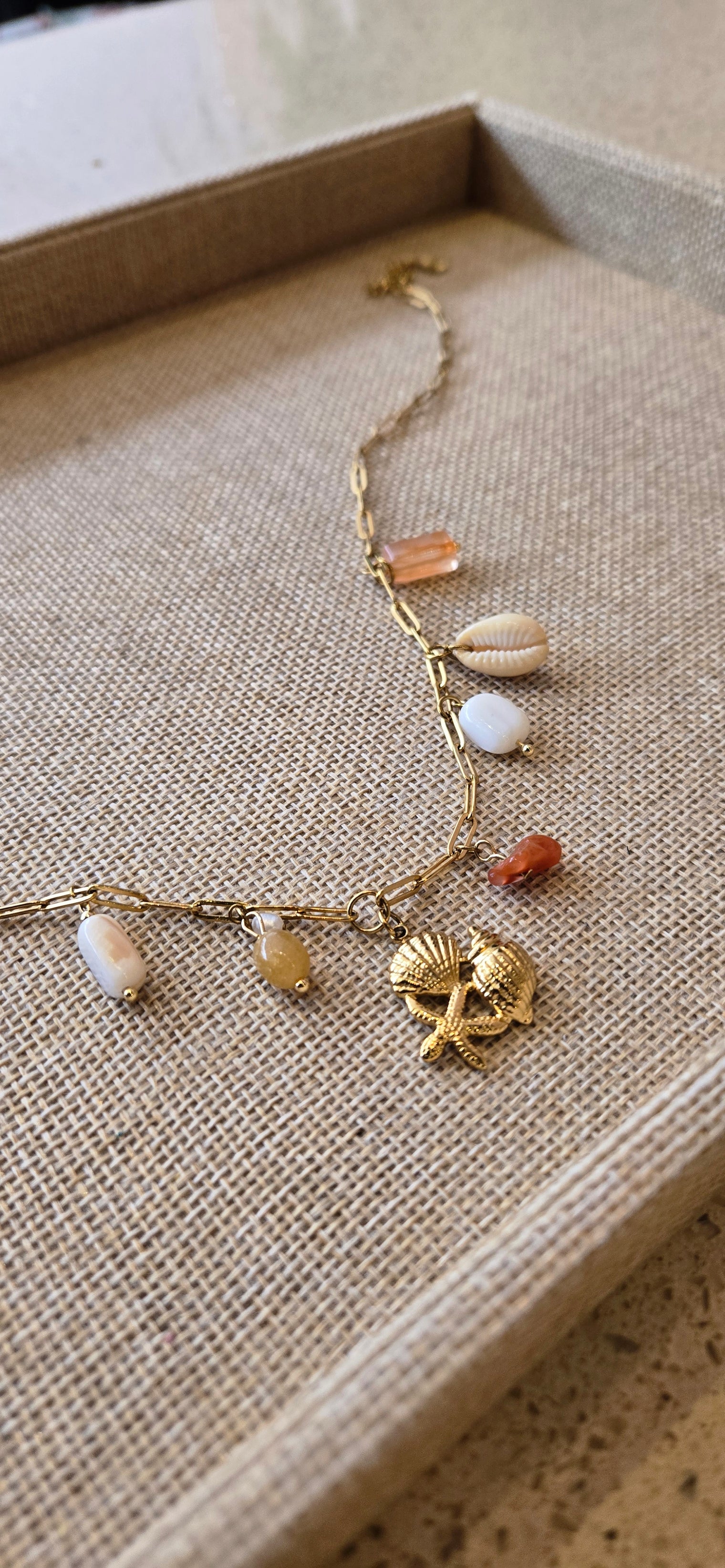 Atelier fabrique ton bijou à breloques-  bar à bijoux -sur réservation 2 à 3h
