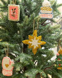 Atelier de décoration / ornements de sapin en punch needle 4h - Privé