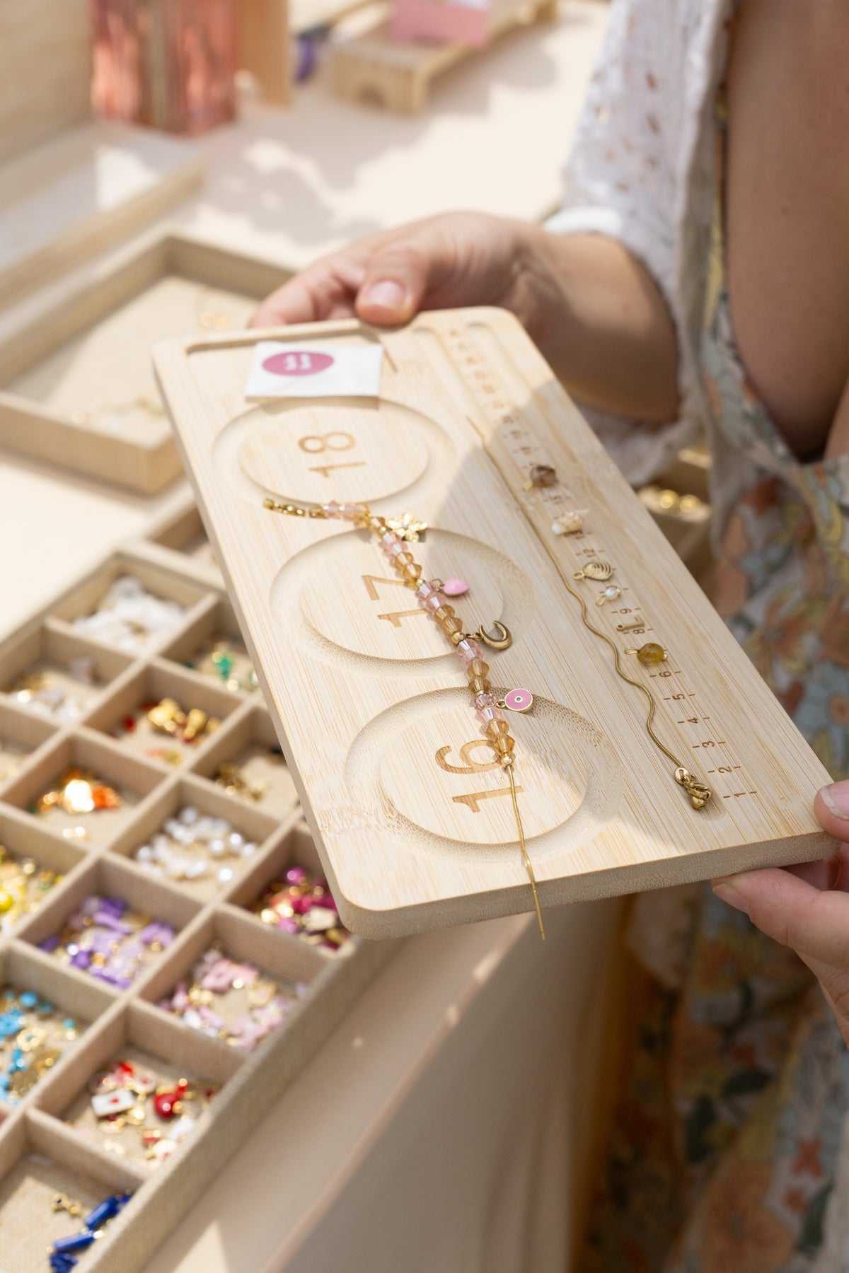 Atelier de création de bijou / bracelet. Bar à breloques - Événementielle