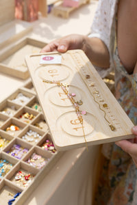 Atelier de création de bijou / bracelet. Bar à breloques - Événementielle