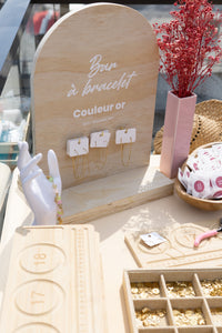 Atelier de création de bijou / bracelet. Bar à breloques - Événementielle